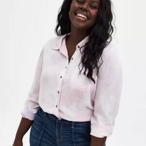 Torrid Lizzie Rayon Twill Button-Up Long Sleeve Shirt Womens size 4x Tie Dye